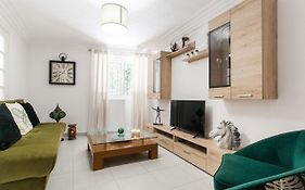 Plaka'S Hyatt